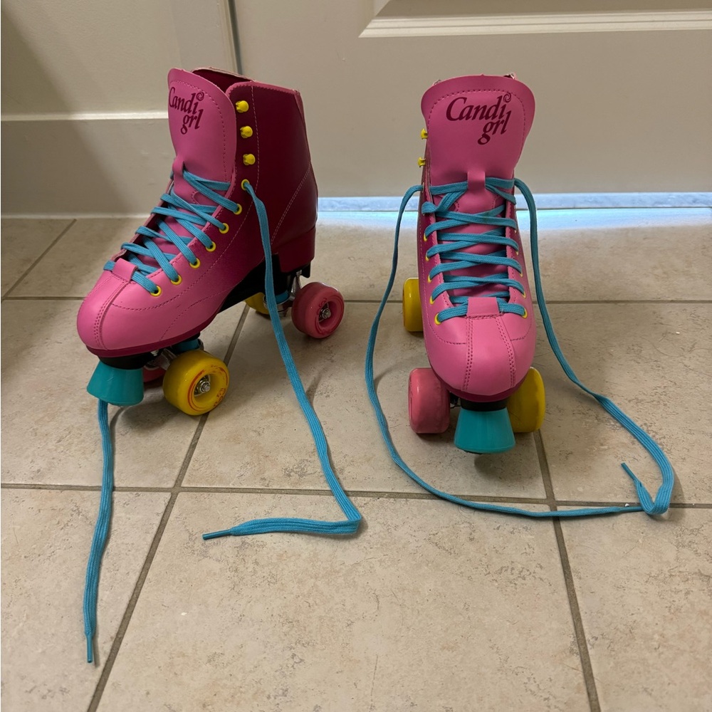 Candi Grl Rollerskates Women’s US size 9